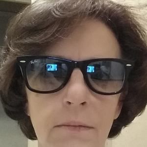 Meet your Posher, Veronika